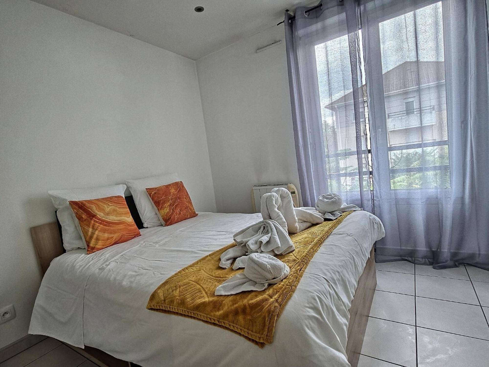 Tres Bel Appartement Entre Paris Et Disneyland ローニュ エクステリア 写真